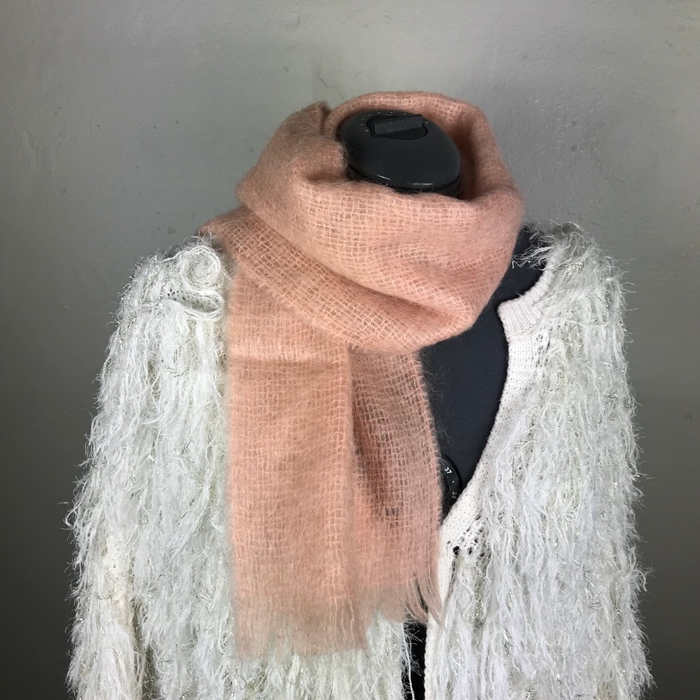 Montrose Wool Scotland Lux Loose Weave Short Scarf